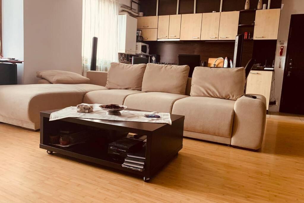 Cozy 2 Rooms Apartment Close To City Center Бухарест Экстерьер фото